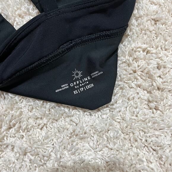 Offline by Aerie XS Black Mesh Halter Wireless Extensible Y-Strap Sports Bra - Picture 5 of 6